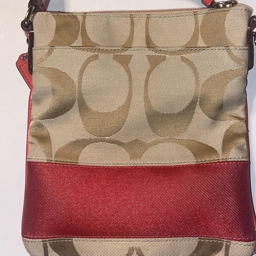 Tan and burnt orange Coach crossbody bag. - Picture 3 of 12